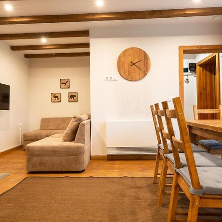 Къщи За Гости Сноуфлейк Snowflake Chalet And Snowflake Lodge Banszko Kültér fotó