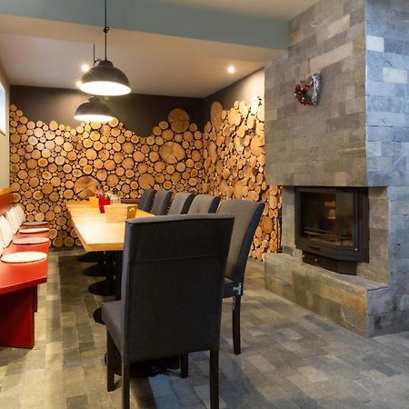Къщи За Гости Сноуфлейк Snowflake Chalet And Snowflake Lodge Banszko Kültér fotó