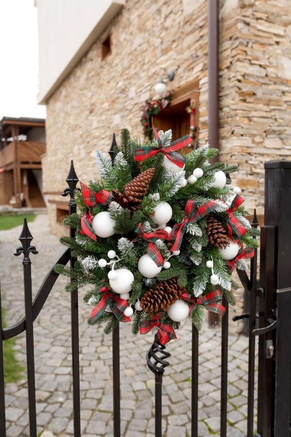 Къщи За Гости Сноуфлейк Snowflake Chalet And Snowflake Lodge Banszko Kültér fotó